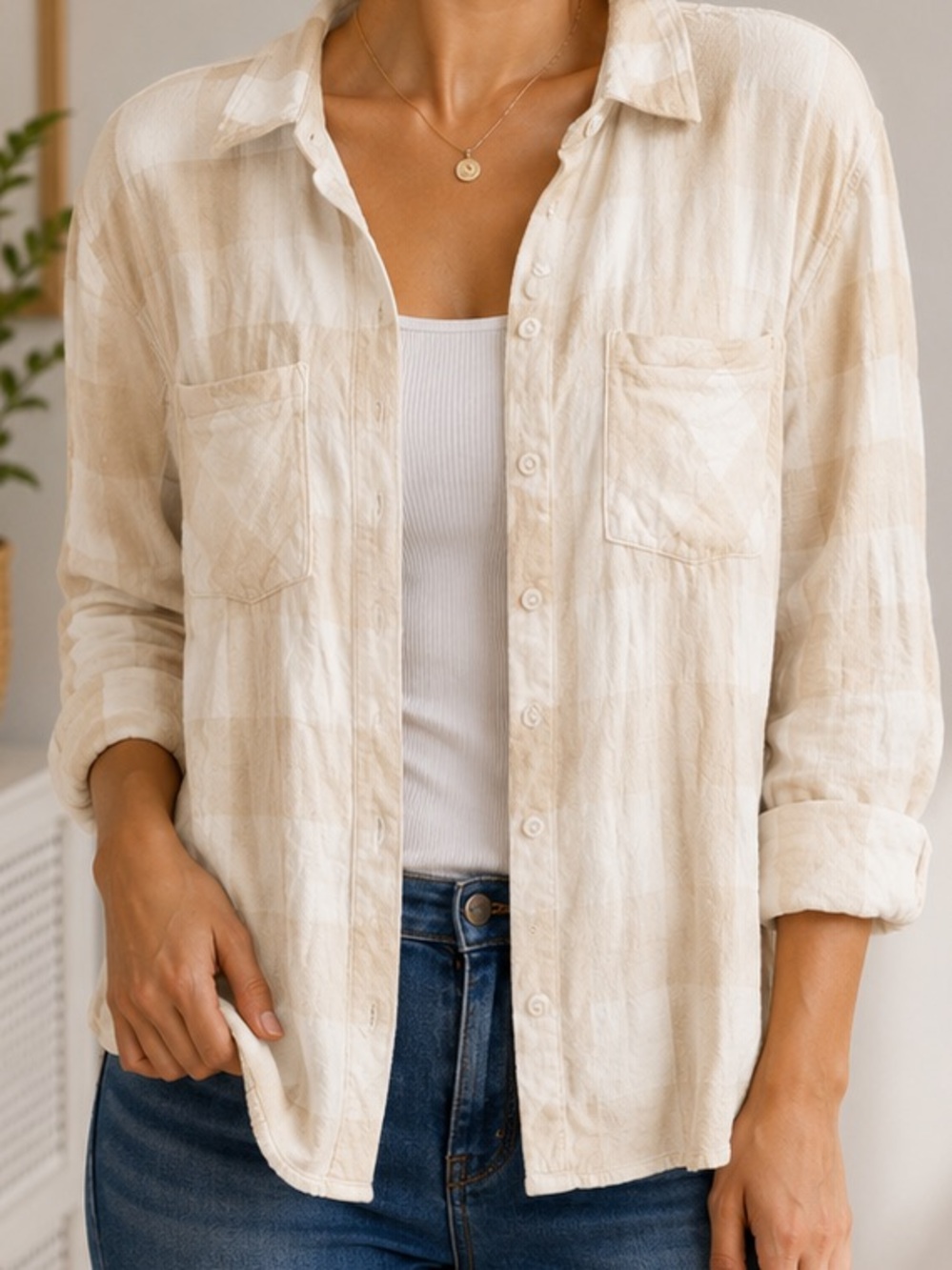 Romeo & Juliet Couture Cream Textured Top